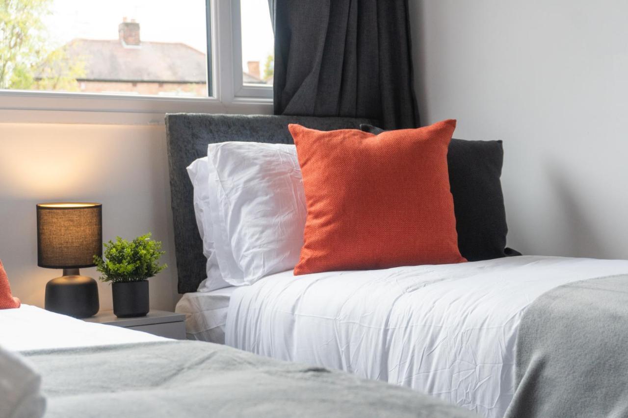 Sheldon House 3 Bed Cosy Home Nr Jlr & Nec 외부 사진