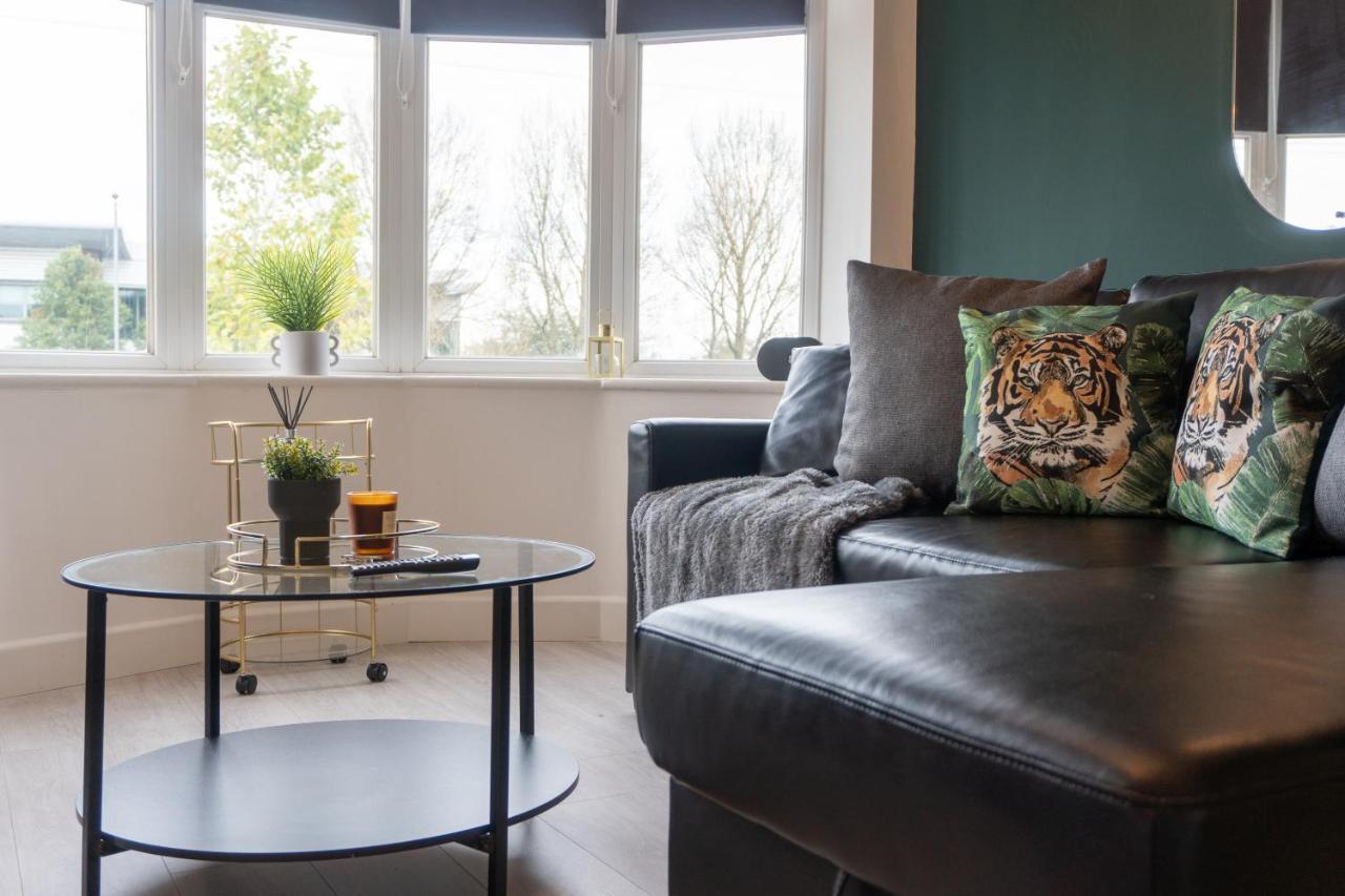 Sheldon House 3 Bed Cosy Home Nr Jlr & Nec 외부 사진